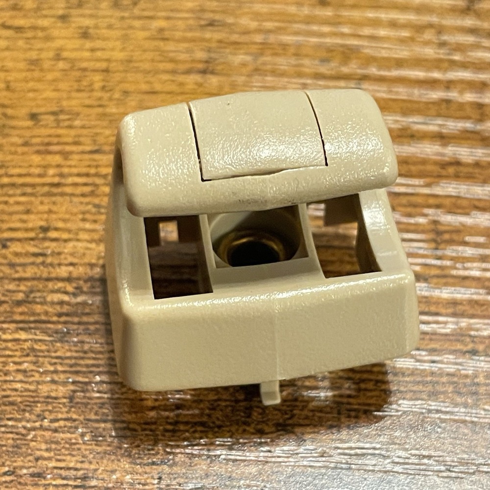 ✅MERCEDES W220 W202 W210  W216 SUN VISORS CLIP BEIGE OEM #️⃣0159.